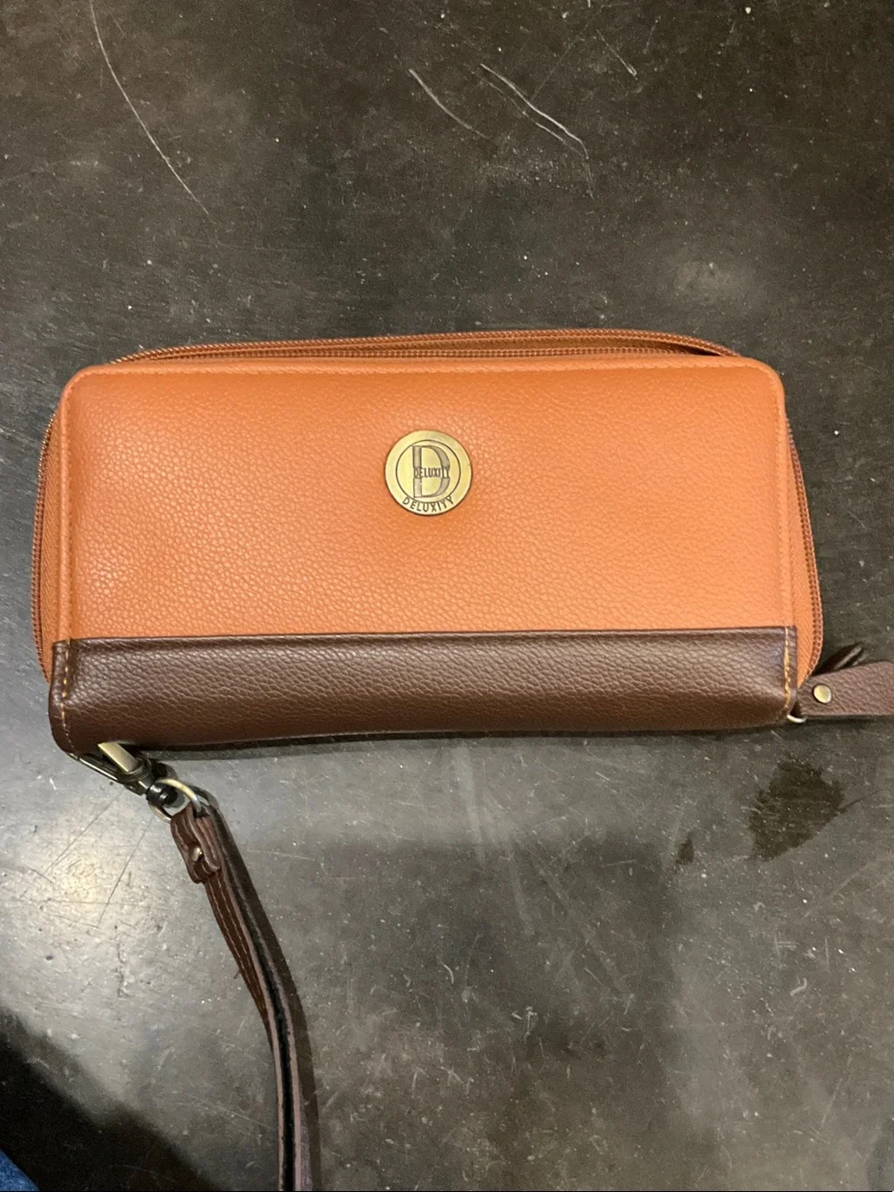 Two-Tone Leather Zip Wristlet Wallet in Tan and Dark Brown